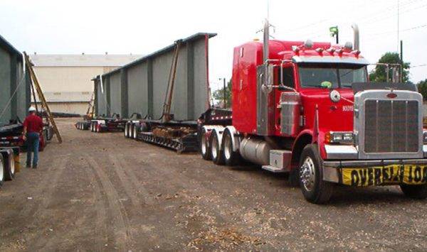 Lone Star truck hauling industrial construction freight